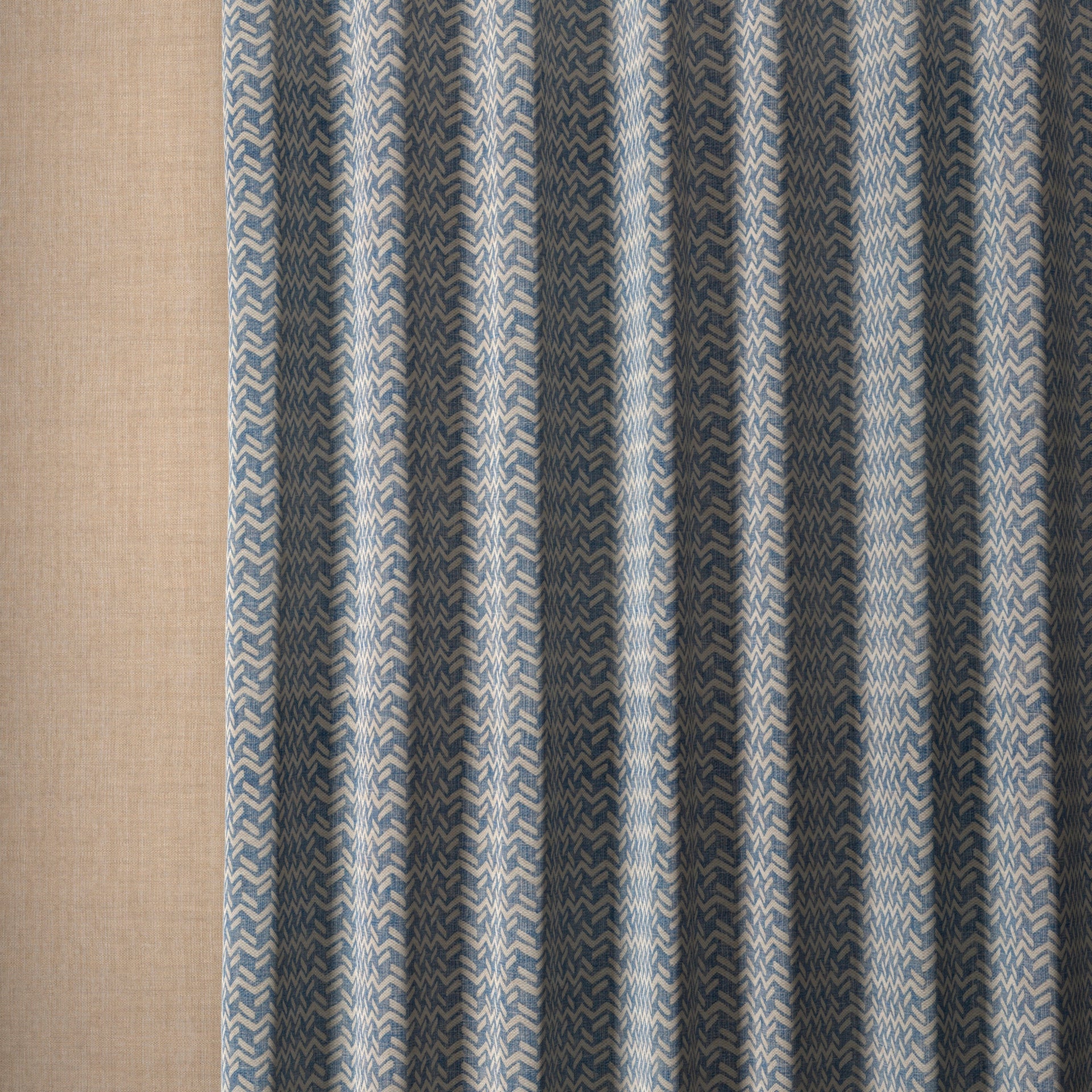 Chiltern Fabric 005