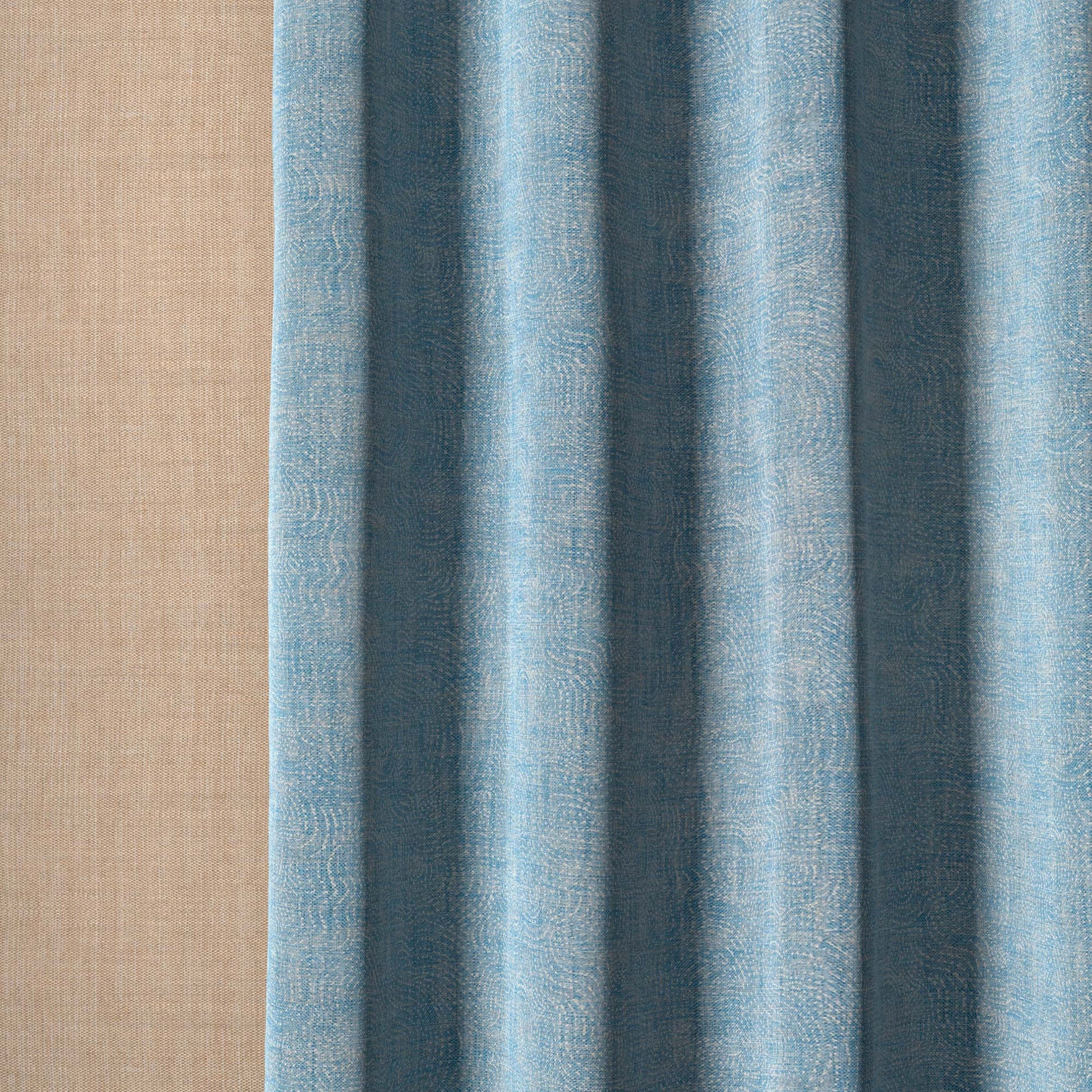 Cloud Fabric 010