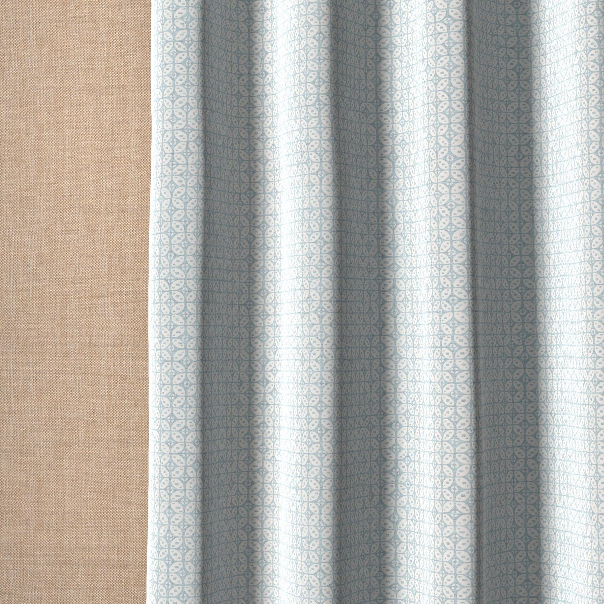 Hamble Fabric 010