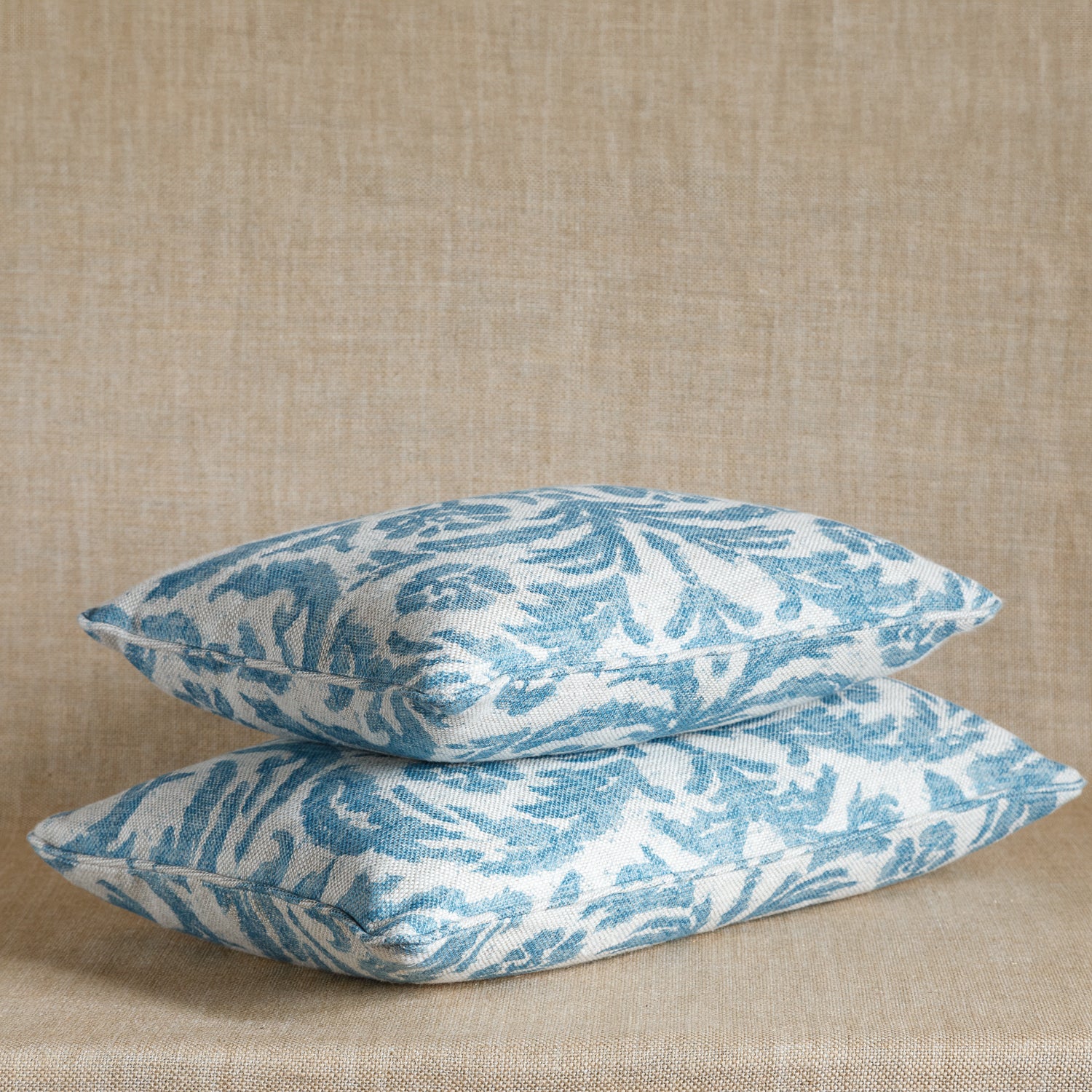 Oblong Cushion in Light Blue Marlborough