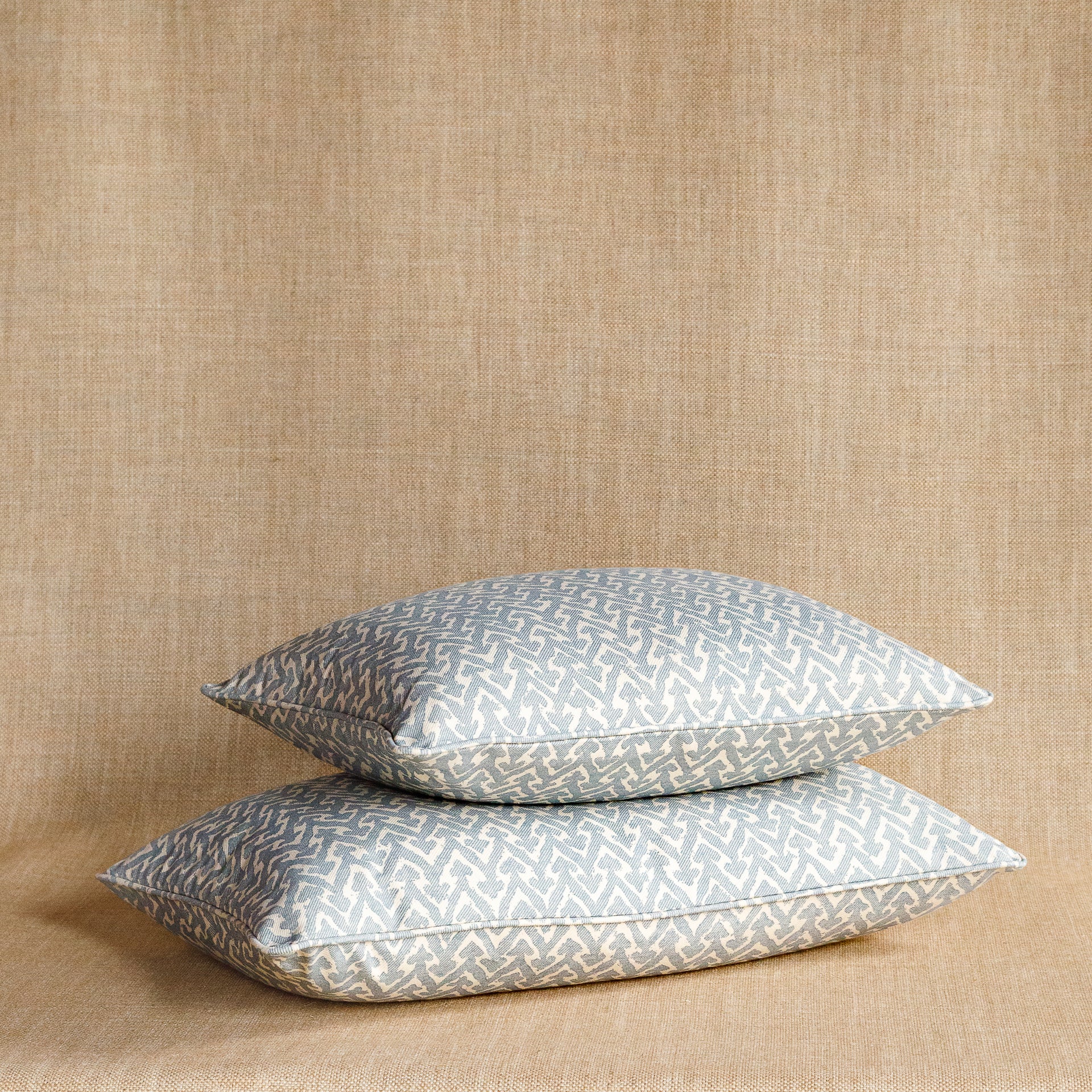 Oblong Cushion in Light Blue Rabanna