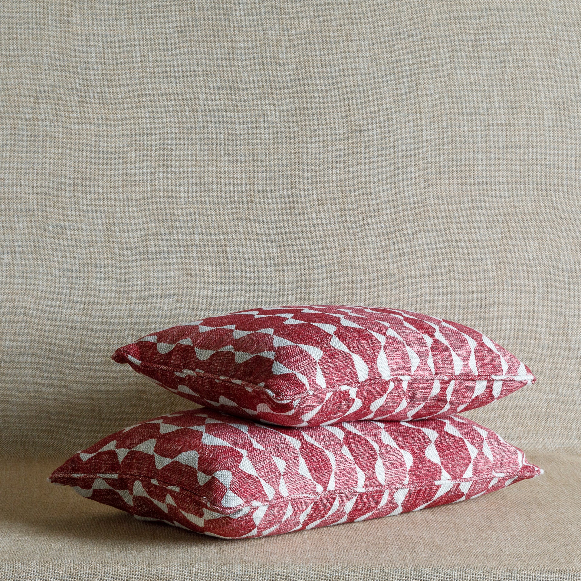 Oblong Cushion in Red Whittle