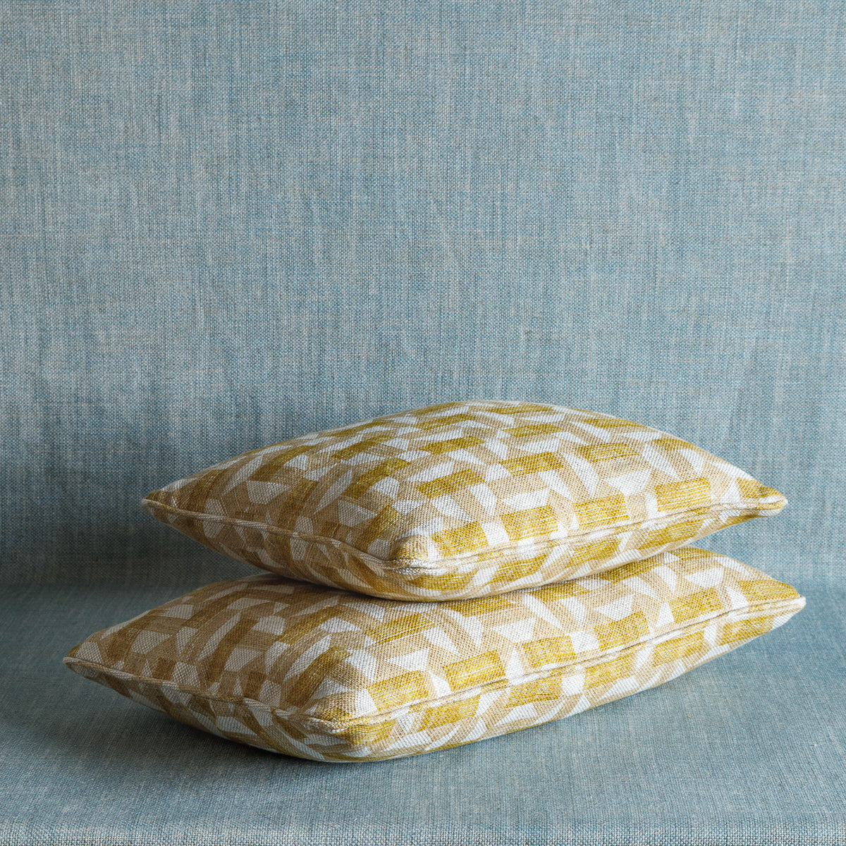 Oblong Cushion in Yellow Salina