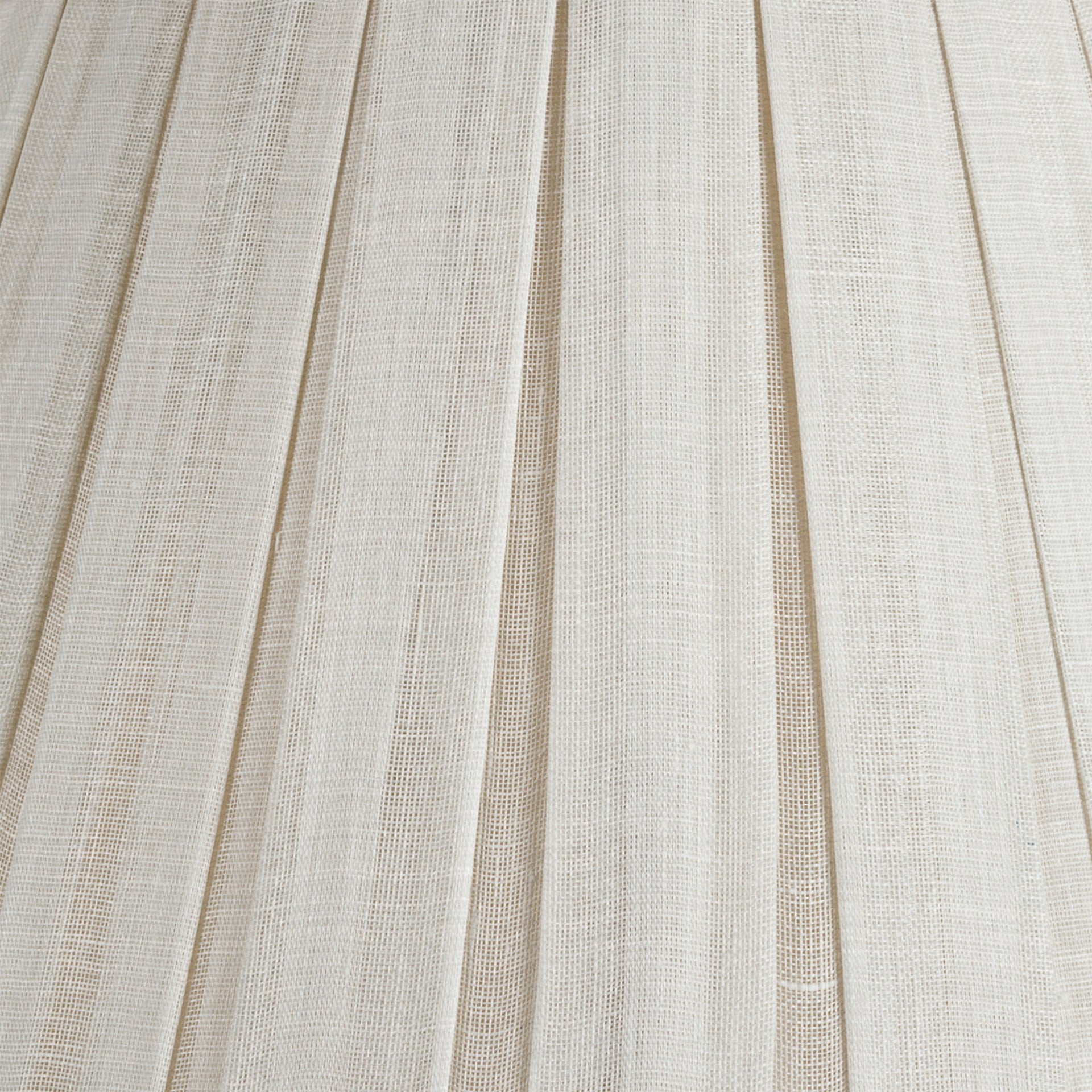Round Box Pleat Lampshade in Cream Moire