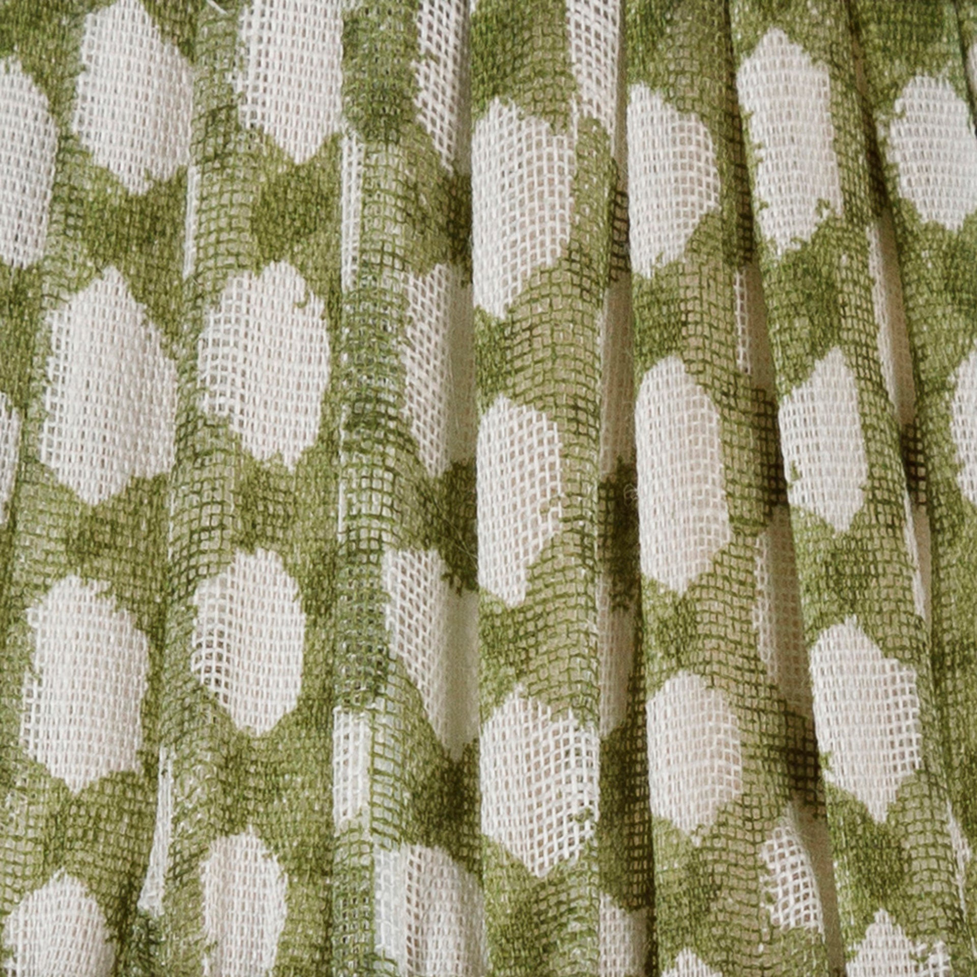 Zafferano Poldina Pro Round Lampshade in Green Wicker