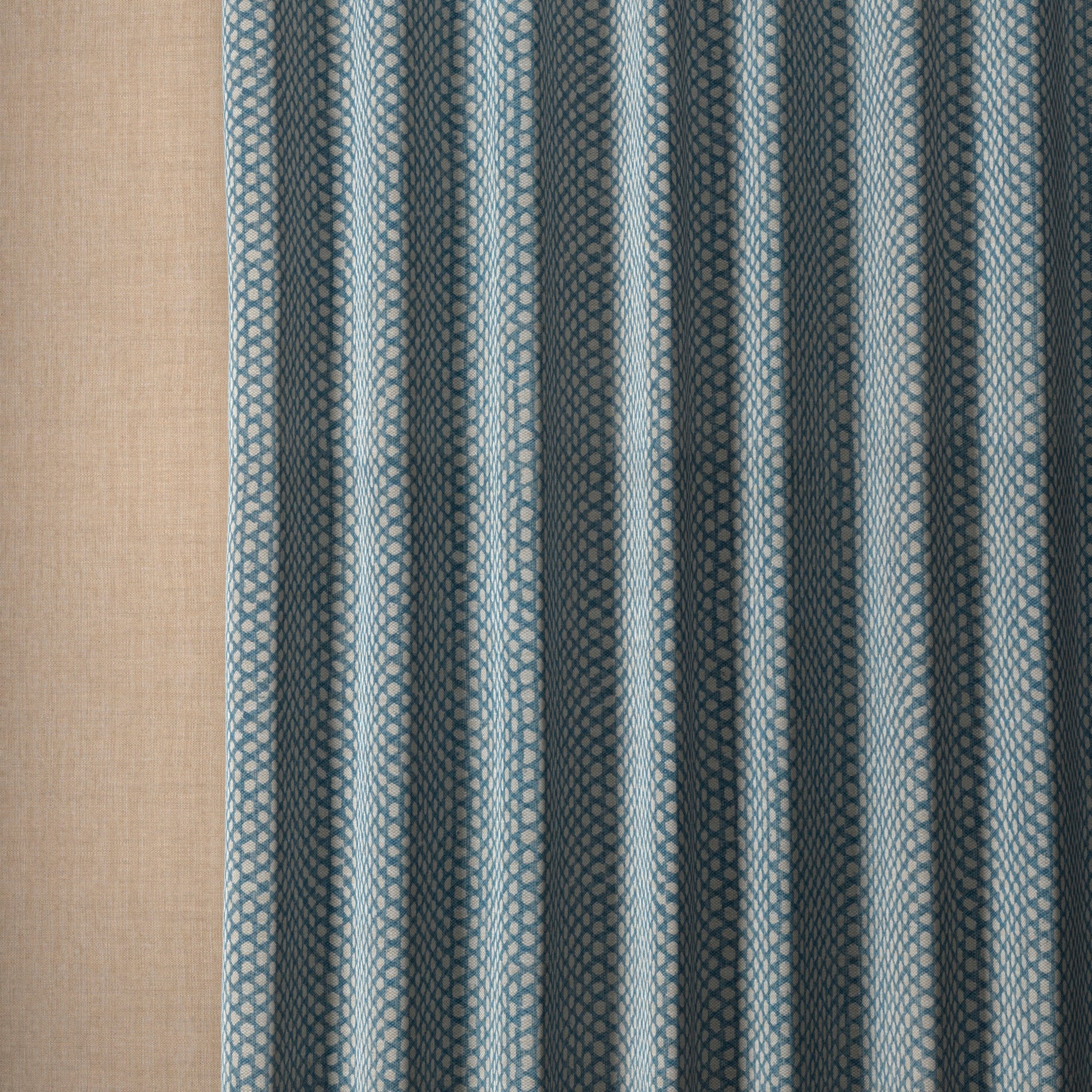 Wicker Fabric 104