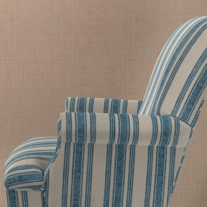 tented-stripe-tent-005-blue-chair2