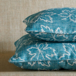 CUSHIONs stack-TEAL-MAPLE-MA009-LINEN-SQUARE
